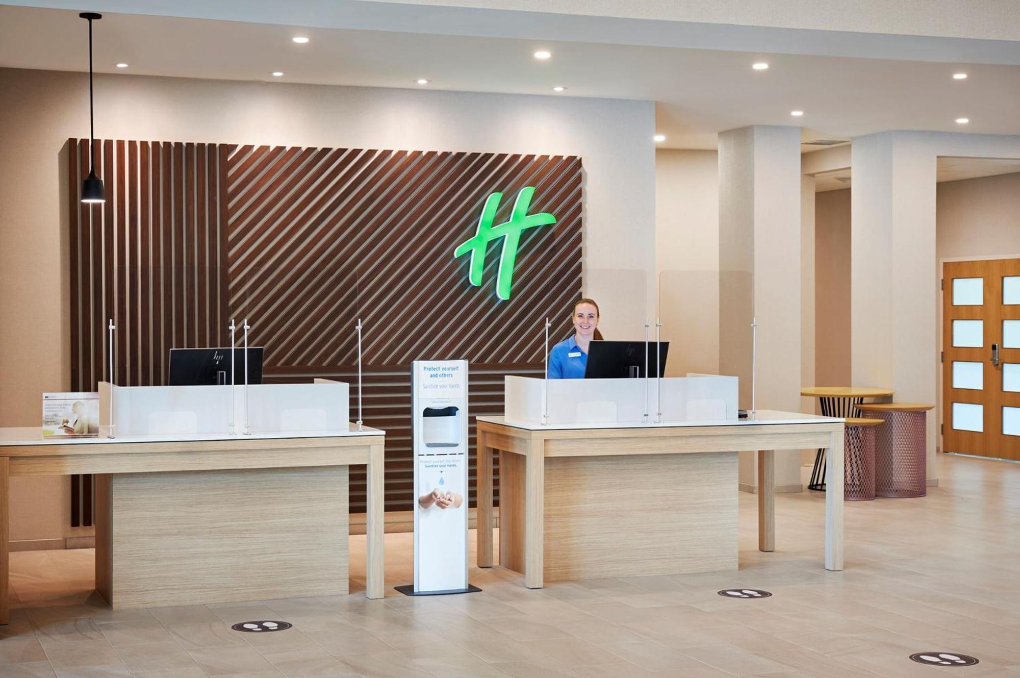 & At Bronte By Ihg 3*